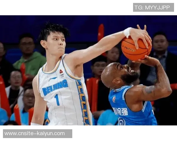 官方消息中国球员曾凡博被篮网裁掉两场中国赛仅出场10分钟未得分