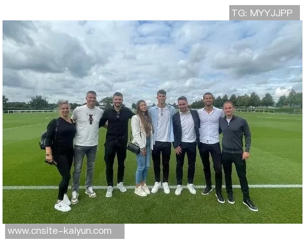 武什科维奇揭秘热刺重视自己拒绝曼城背后的故事与决策