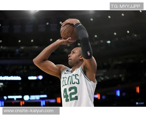 罗林斯表现稳定出场36分钟贡献16分4板8助2抢断球队略有回落