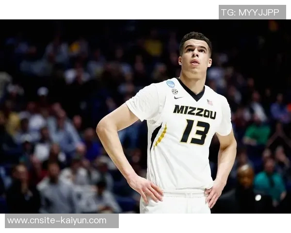 小迈克尔波特潜力无限Lowe认为他与新秀组合前景光明